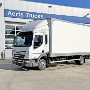 ST959 XB 230 FA 4x2 12T Paccar opbouw 7300 mm